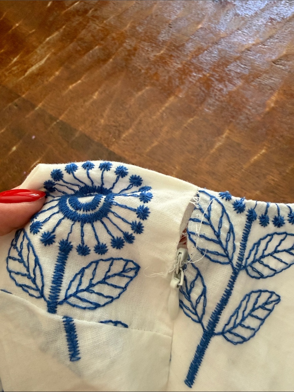 Milly White Dress with Blue Floral Print and Ruffle Trim - Picture 4 of 4